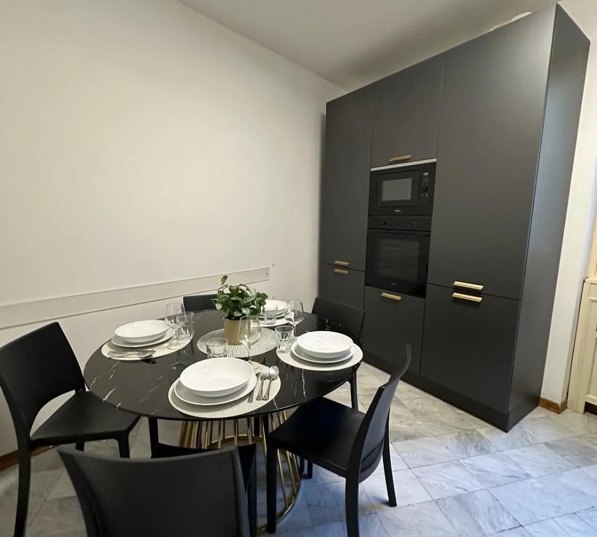 Lungarno Vespucci Charming Apartment Florence